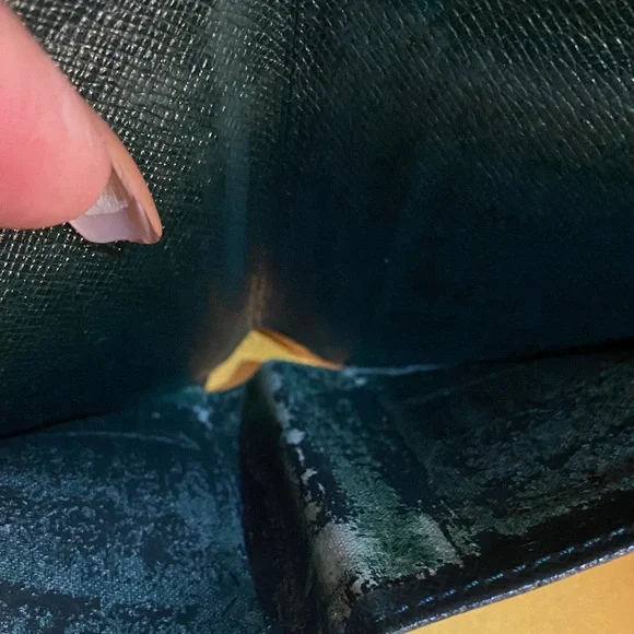 Louis Vuitton Textured Black Wallet - Picture 8 of 10